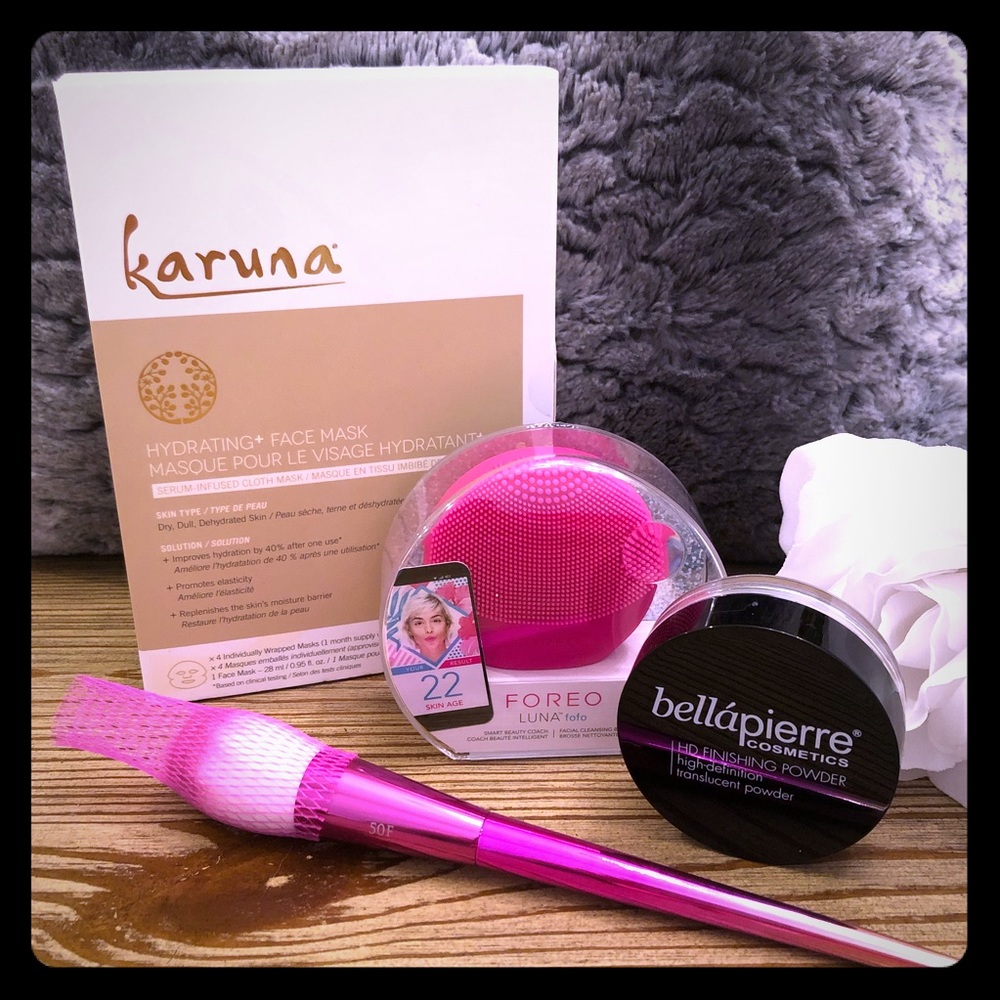 $170+ MSRP Skin Care Bundle + 3 FREE Samples